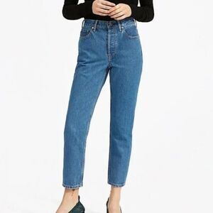 Everlane The Curvy 90's Cheeky Straight Jean - Northridge Wash